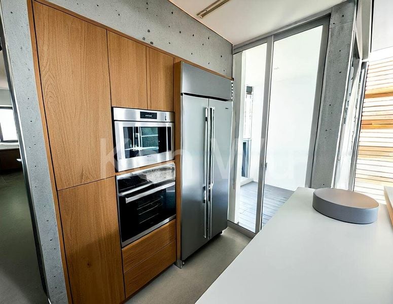4 Bed Condo for Sale in  The Orchard Residences - Image 2